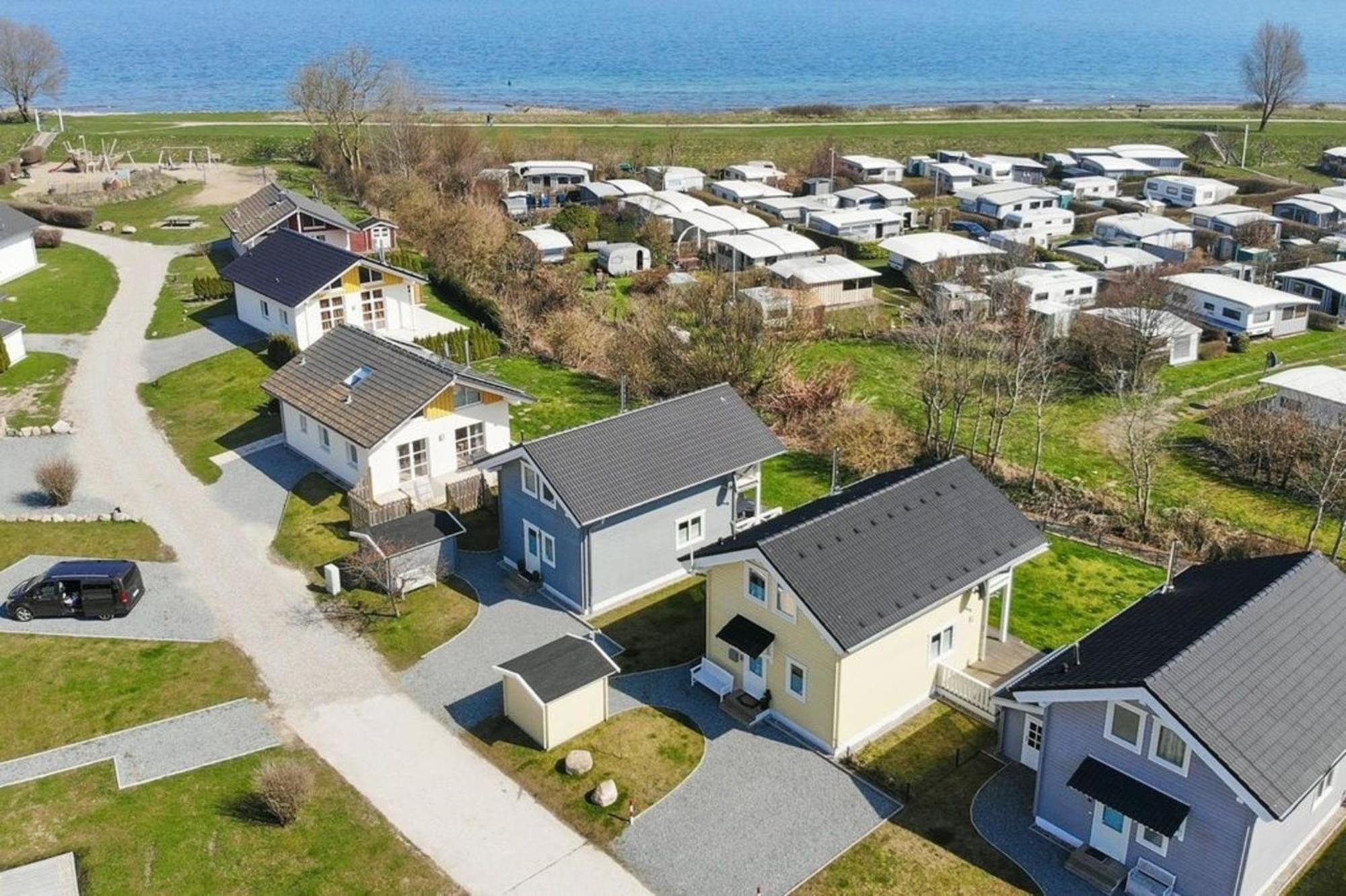 Seepark Suessau Ferienhaus Seerose 3 Esterno foto